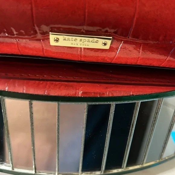 Kate Spade Red/Orange Knightsbridge Constance Shoulder Bag Comes with/care card.